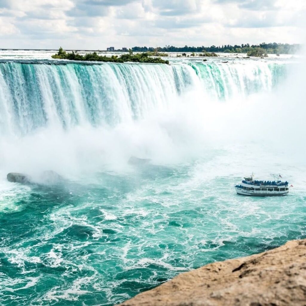 Maid of the Mist transportation