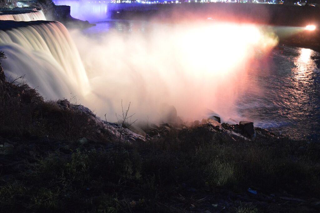 Niagara Falls tour near me | Local Bus & Shuttle Service