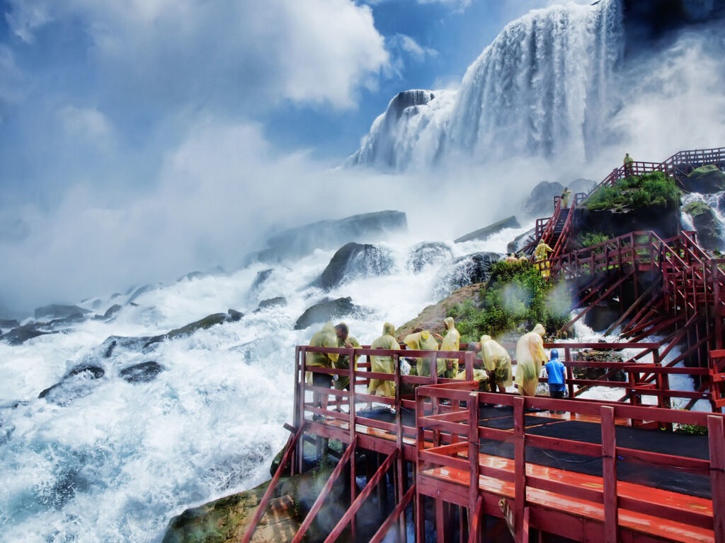 Cave of the Winds Tour Niagara Falls | Go Niagara Tour